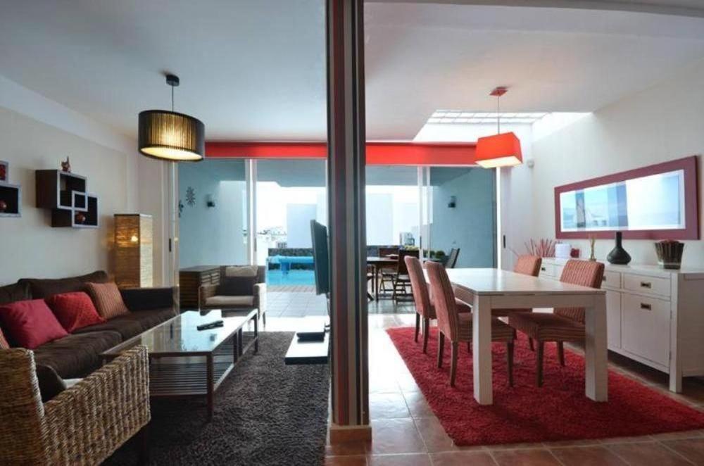 Villa Marina Piscina Climatizada Opcional Y 2 Bicis Gratuitas Playa Blanca  Bagian luar foto