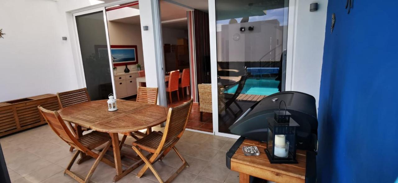 Villa Marina Piscina Climatizada Opcional Y 2 Bicis Gratuitas Playa Blanca  Bagian luar foto