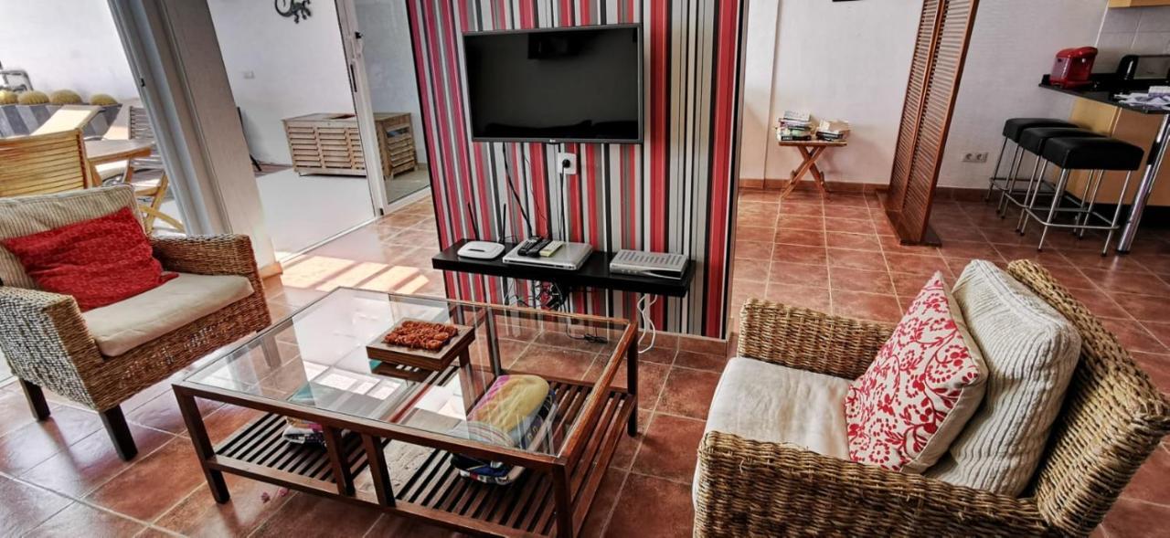 Villa Marina Piscina Climatizada Opcional Y 2 Bicis Gratuitas Playa Blanca  Bagian luar foto