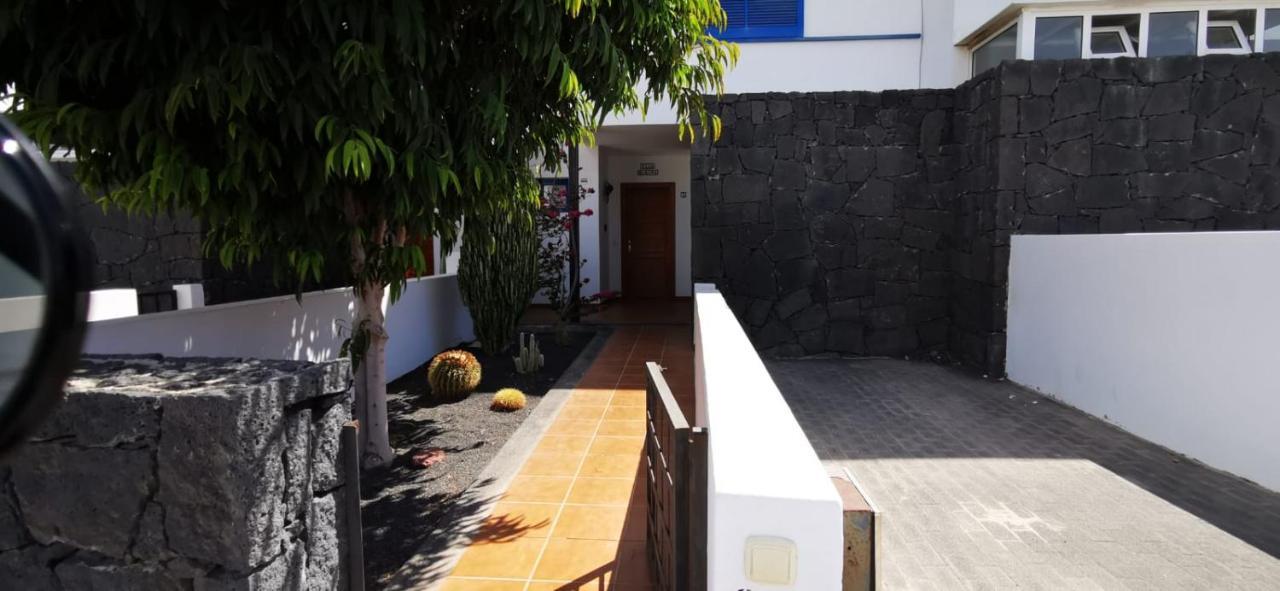 Villa Marina Piscina Climatizada Opcional Y 2 Bicis Gratuitas Playa Blanca  Bagian luar foto